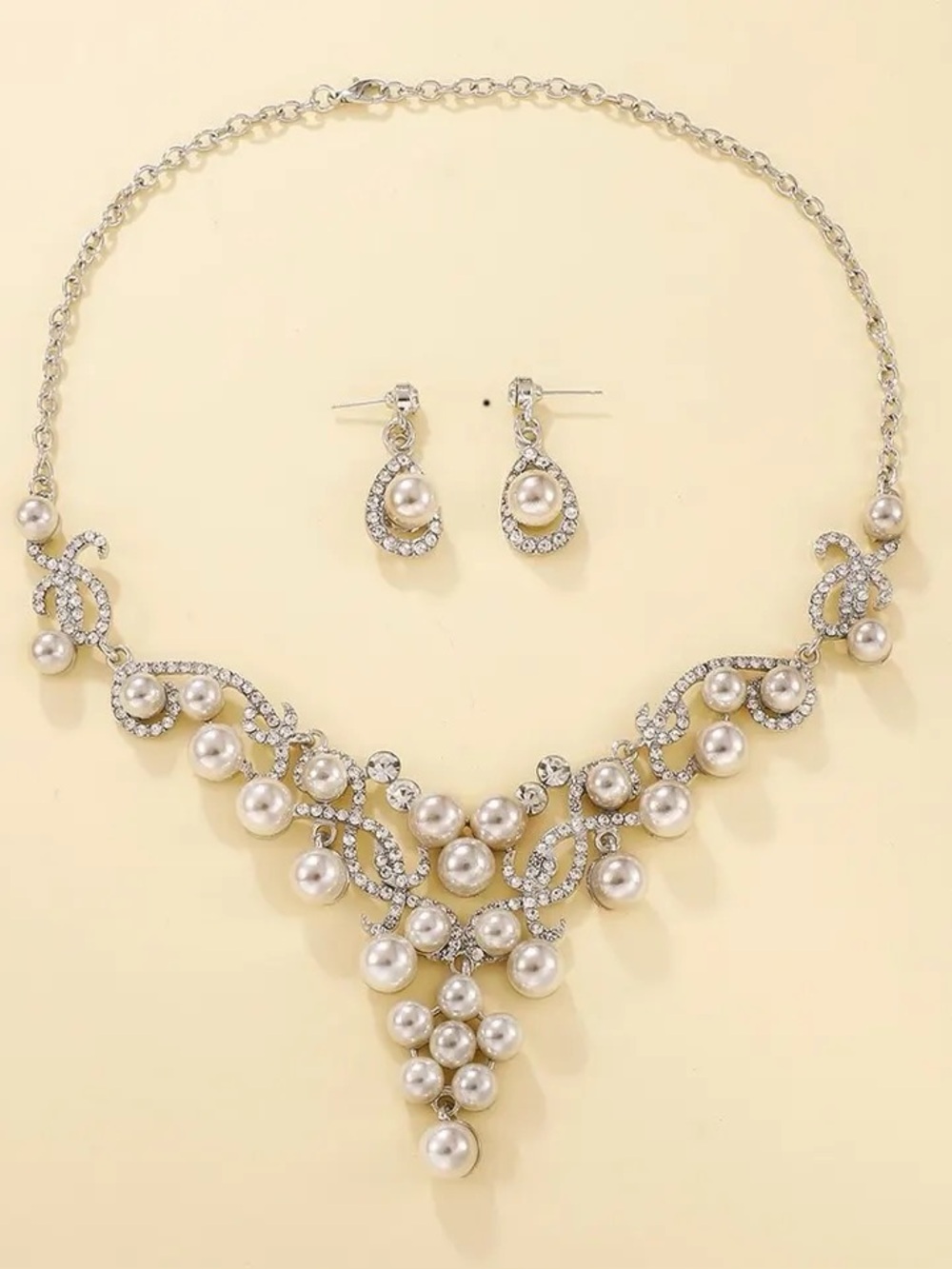 NWT Imitation Pearl Cubic Zirconia Jewelry Set
